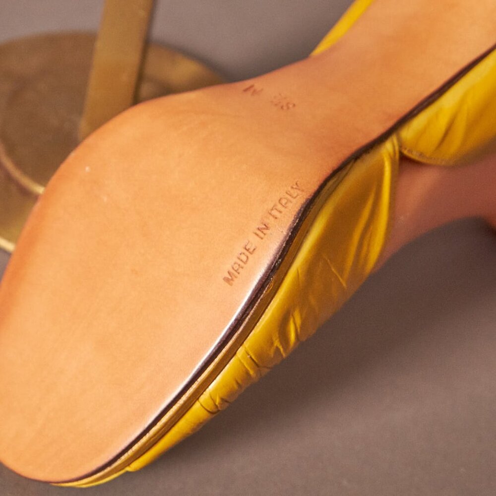 1970s Larose Golden Block Heels Slingbacks Shoes